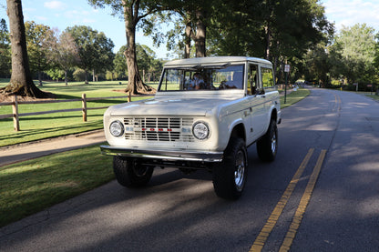 1973 Ford Bronco - Wimbledon White