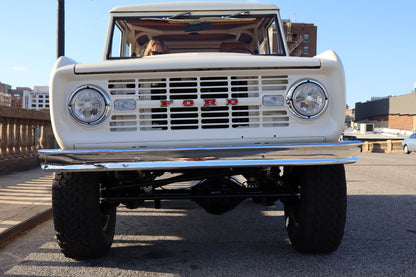 1973 Ford Bronco - Wimbledon White
